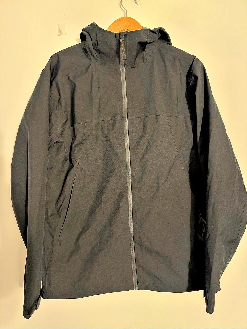 Animal Elements Waterproof Jacket Black Medium